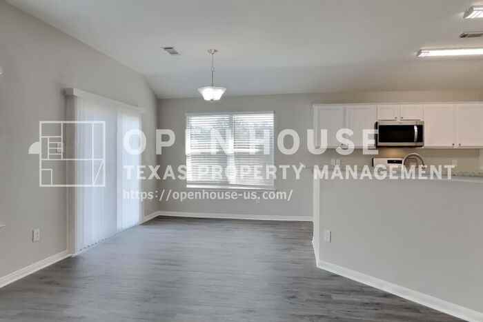 16510 Barker Ranch Ct - Photo 7 of 20