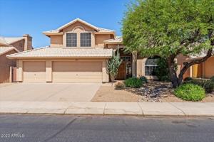 featured image of 4326 E Rancho Tierra Dr