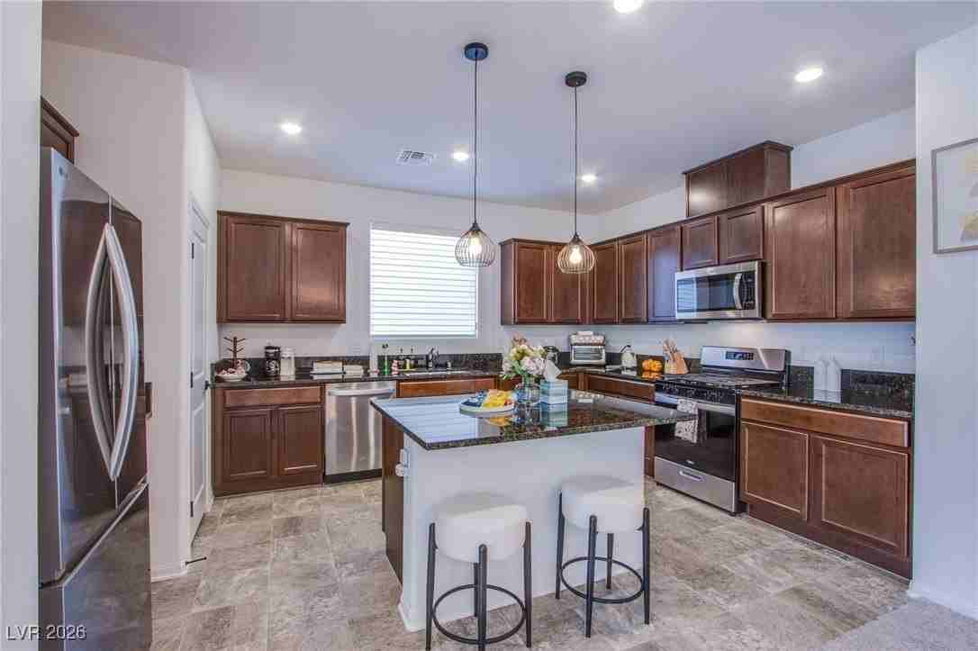 7378 Crown Landing St - Photo 3 of 24