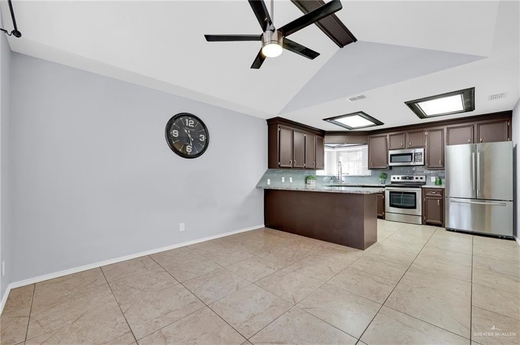 317 N 36th Ln - Photo 4 of 18