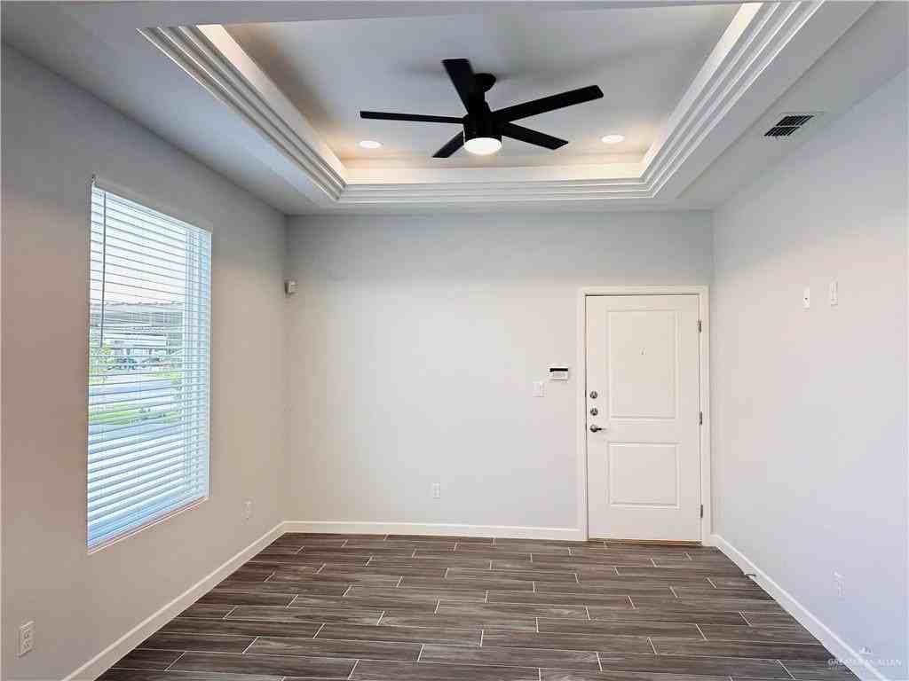 1701 W Violet Dr Apt 1 #1 - Photo 3 of 13