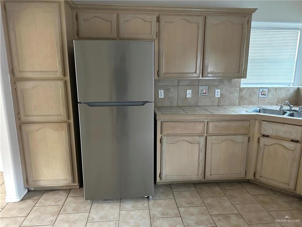 3823 W Faith Hill St - Photo 4 of 11