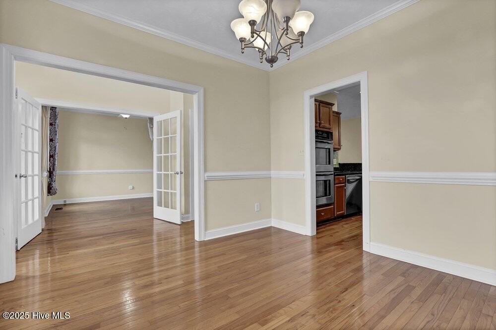 462 Chadwick Shores Dr - Photo 5 of 42