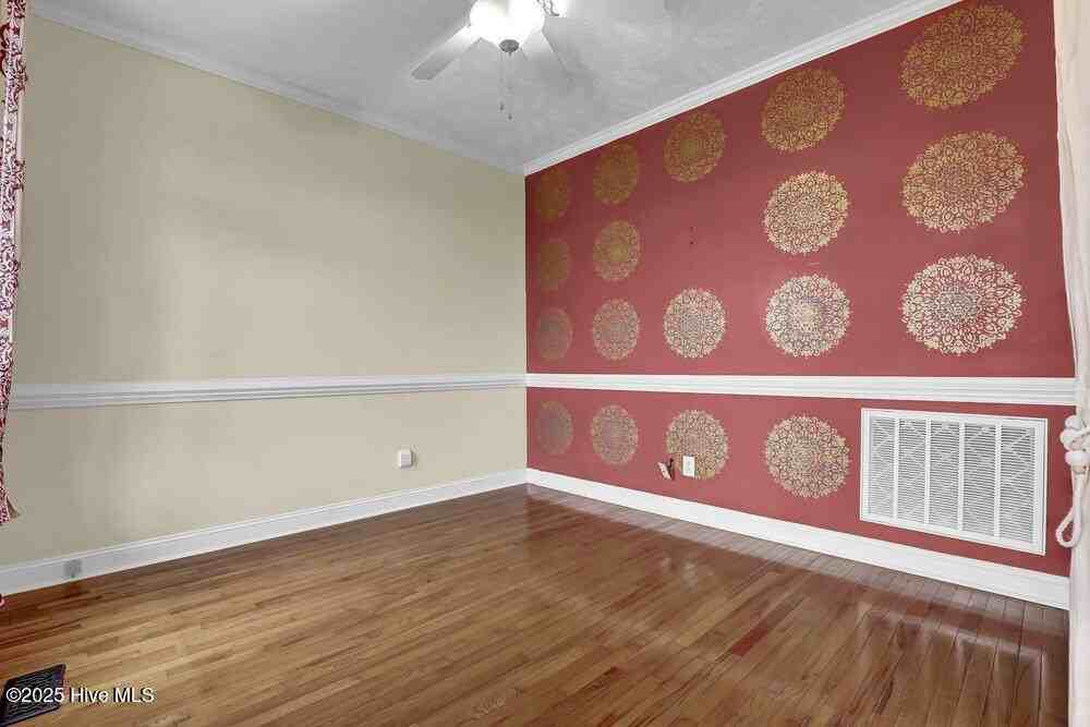 462 Chadwick Shores Dr - Photo 6 of 42