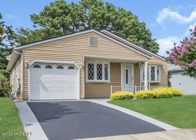 featured image of 7 Madras Ct