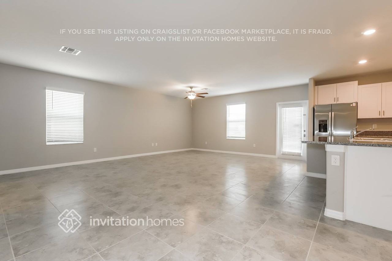 2254 Treesdale Ave - Photo 5 of 18