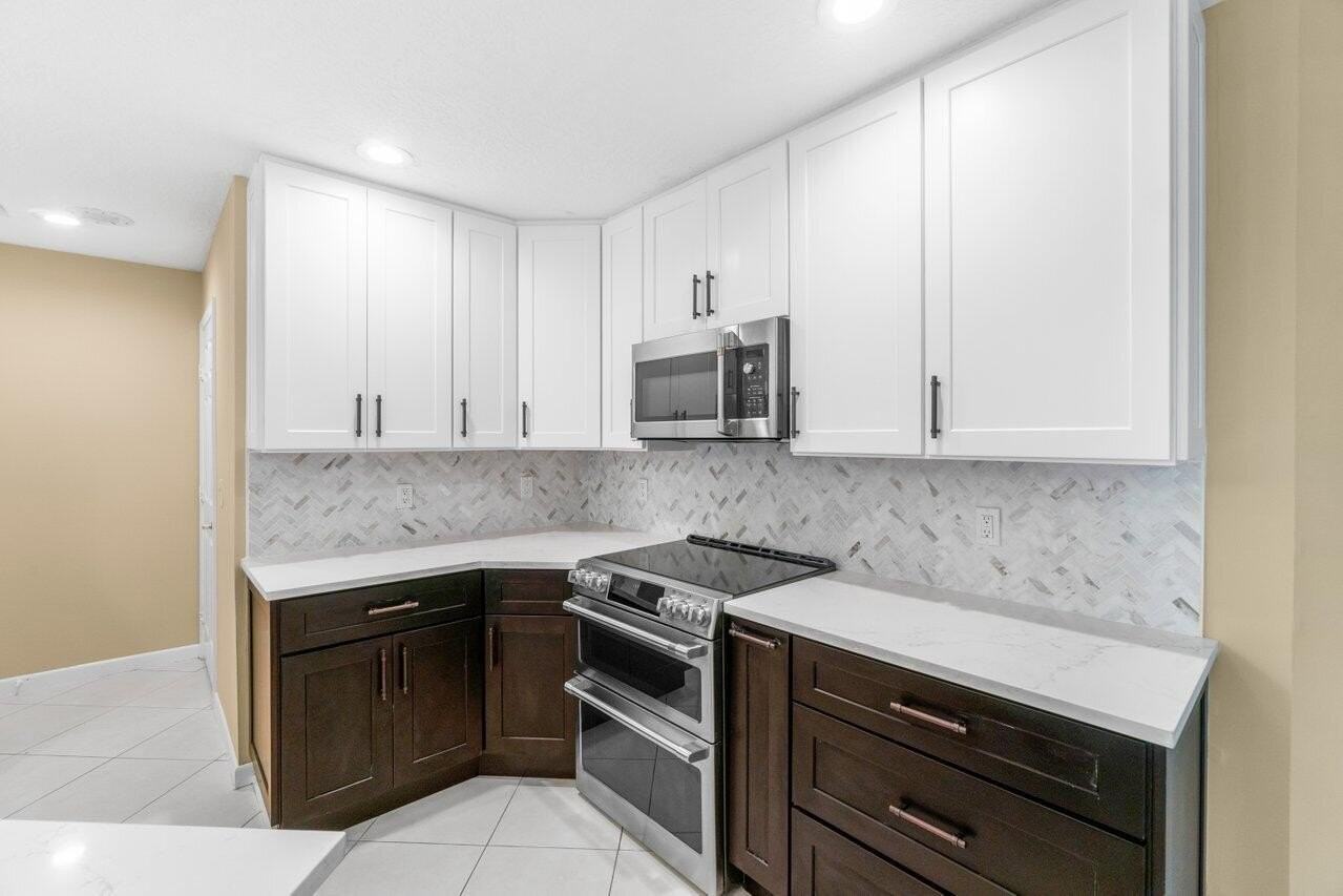 23458 Torre Cir - Photo 3 of 27