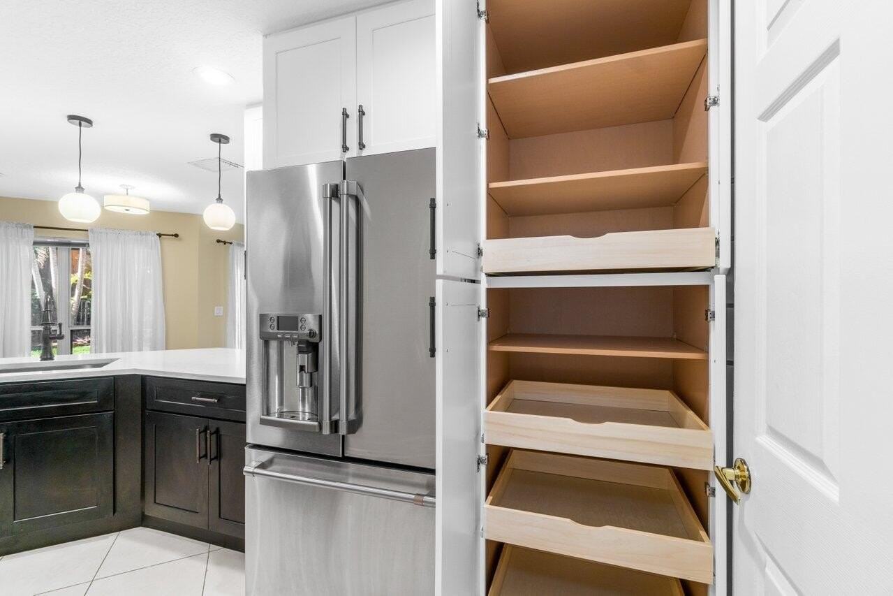 23458 Torre Cir - Photo 6 of 27