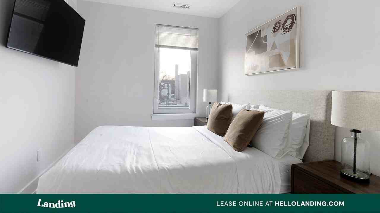 5508 7th Street NW - Photo 7 of 50