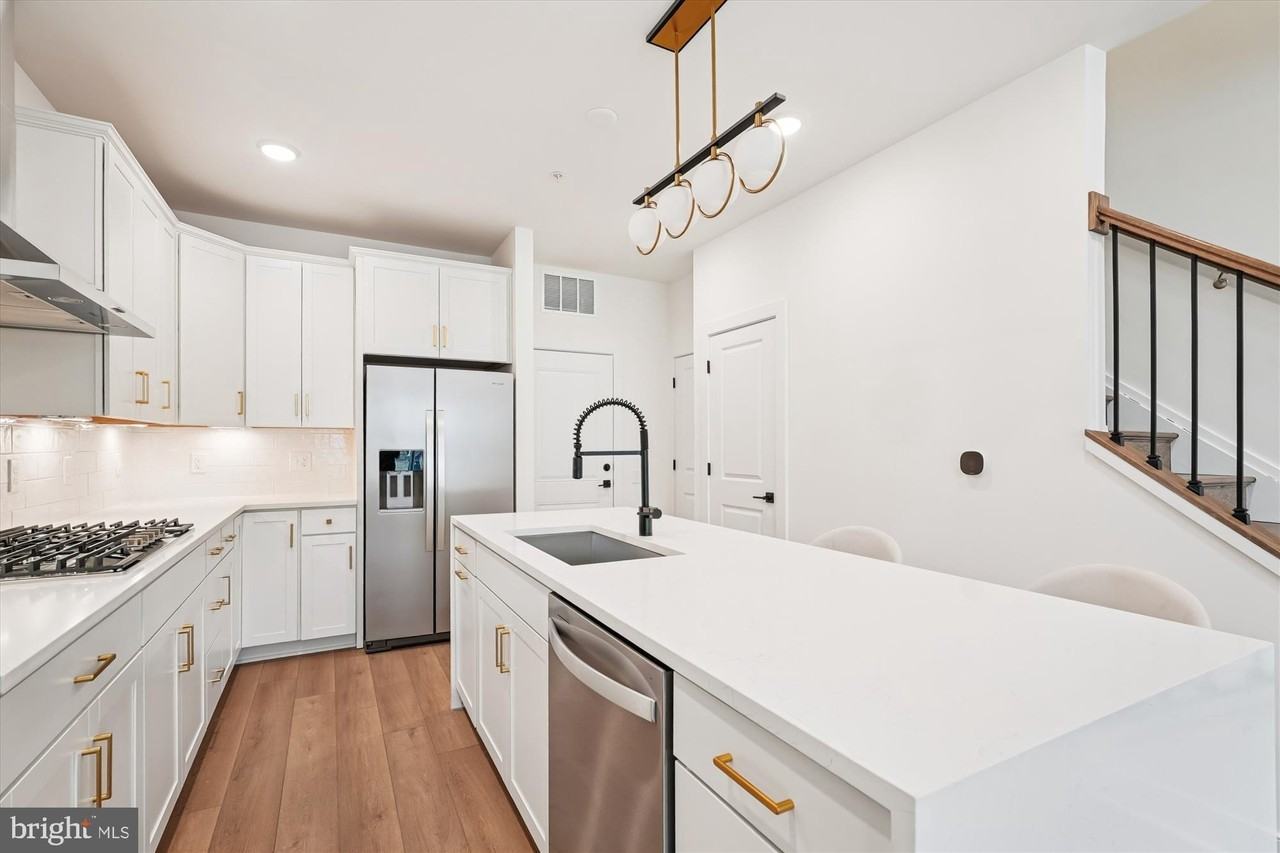 19820 Lavender Dust Sq - Photo 7 of 46