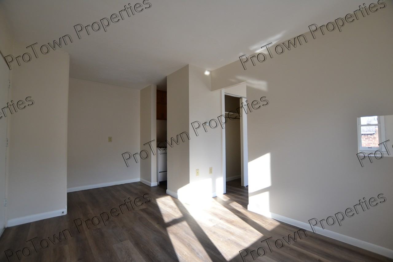 226 North Broadway Street #2 - Photo 2 of 6