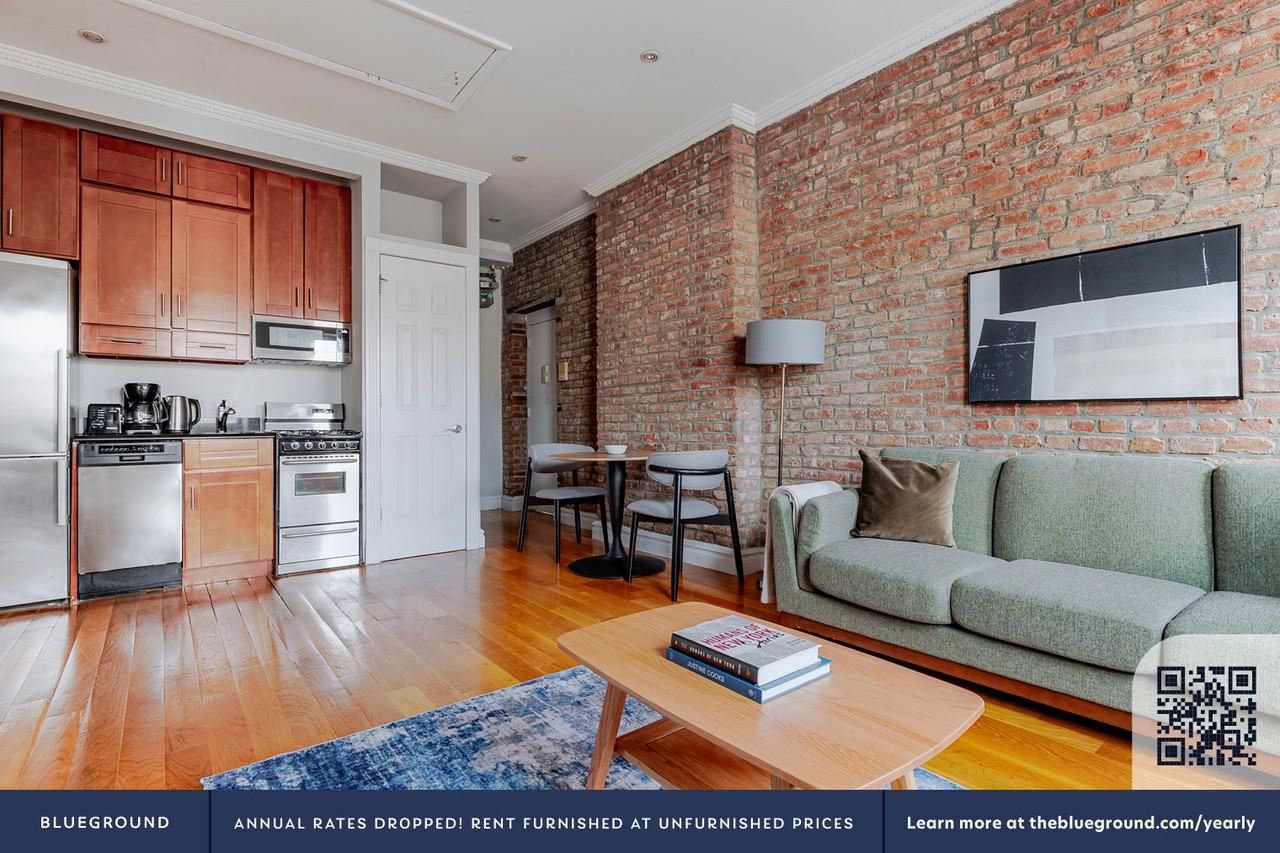 20 Prince Street - Photo 4 of 26