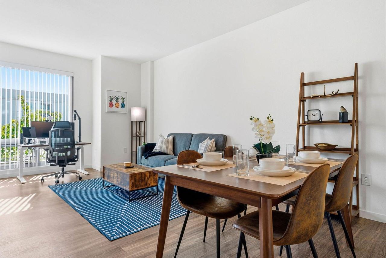 1201 4th St #1436064P - Photo 5 of 28