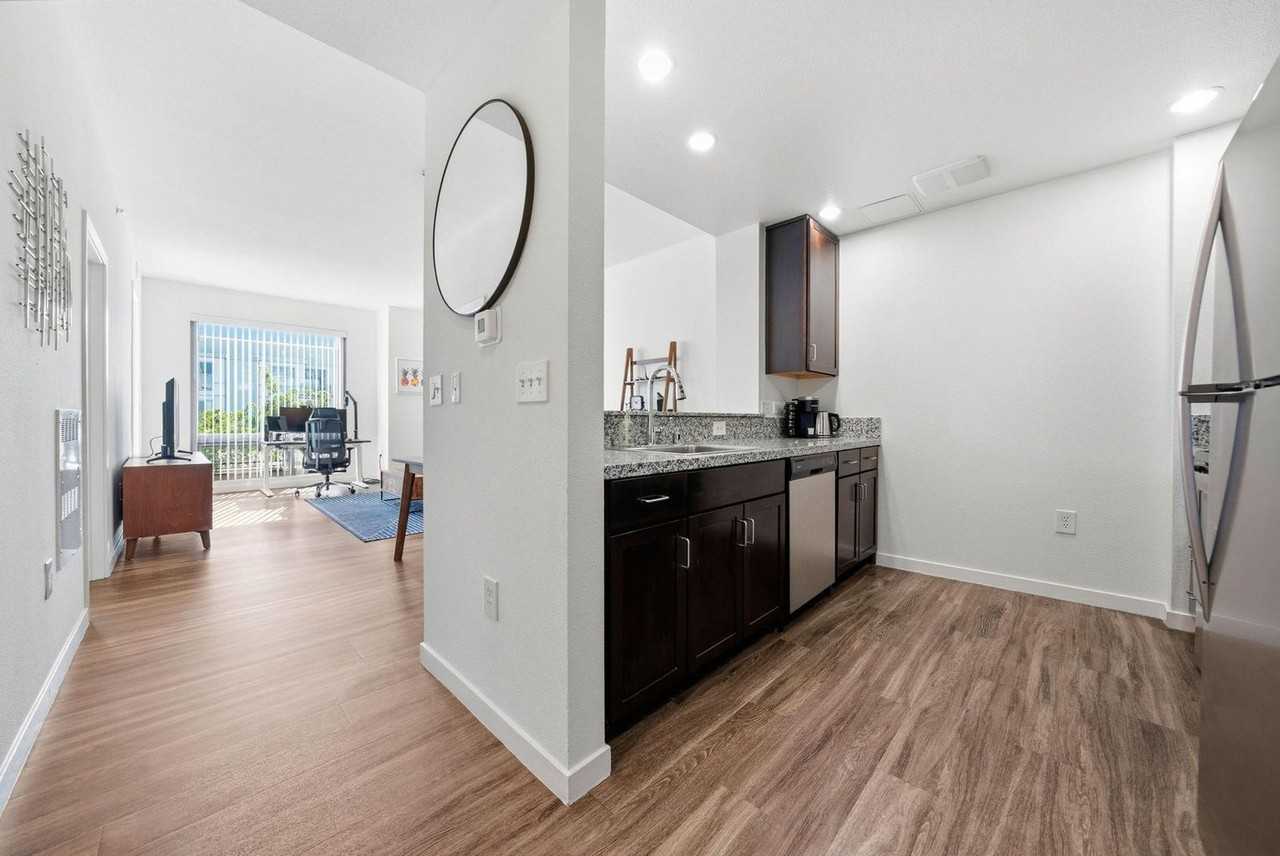 1201 4th St #1436064P - Photo 6 of 28