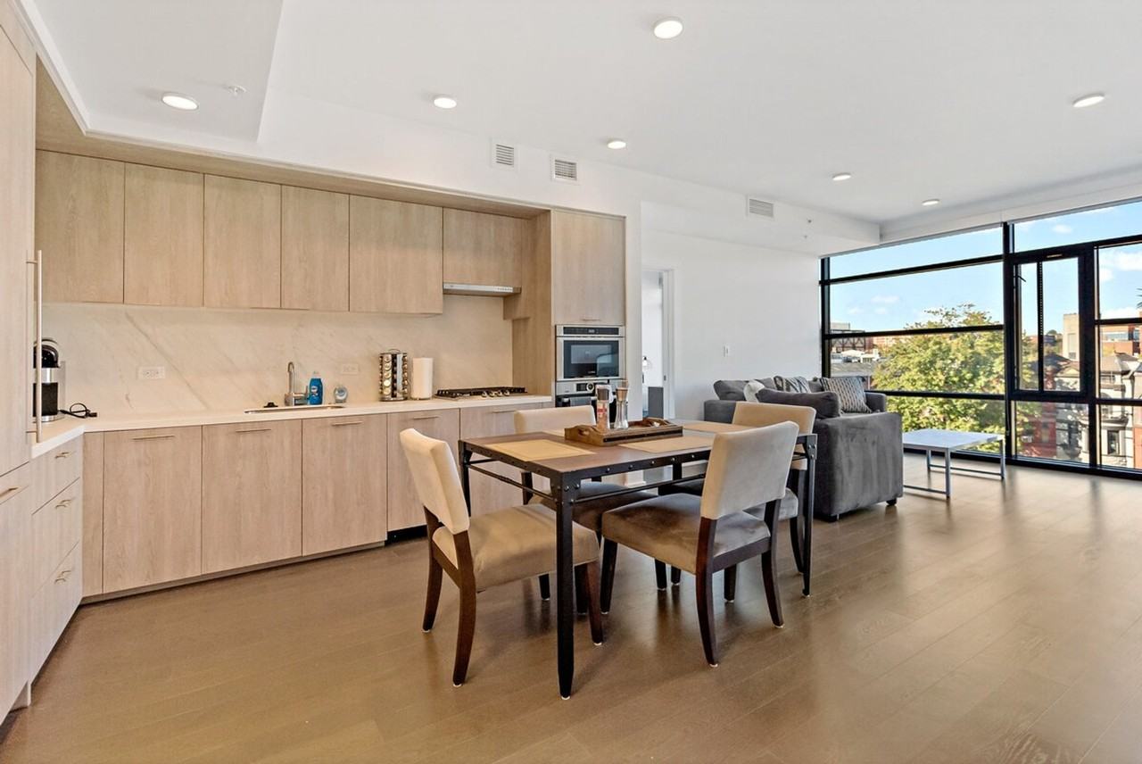 904 T St Nw #1395470P - Photo 4 of 34