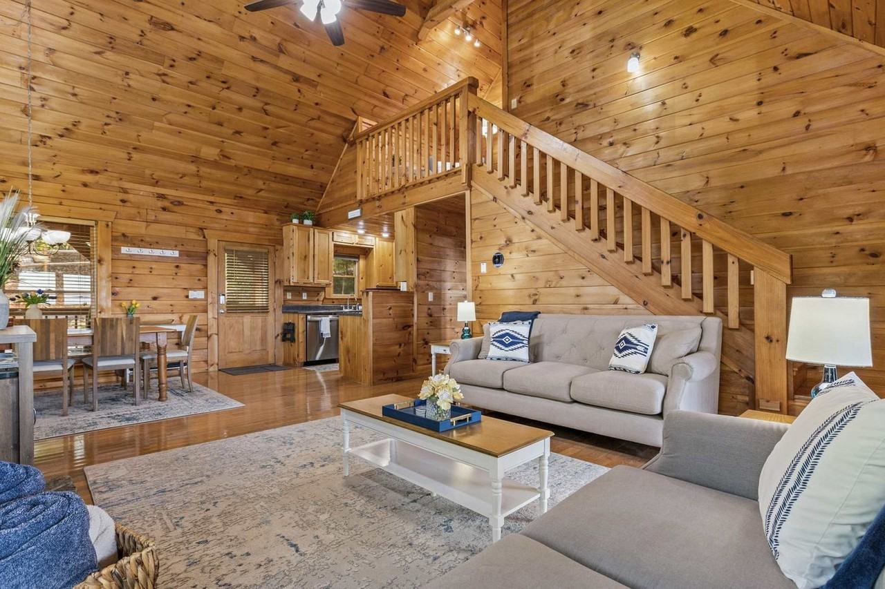 105 Joanna Ct #1322512P - Photo 3 of 50