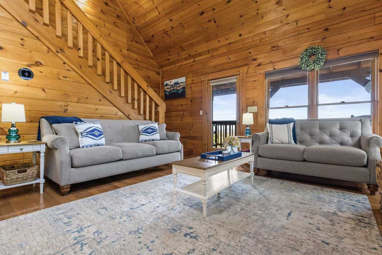 105 Joanna Ct #1322512P - Photo 5 of 50