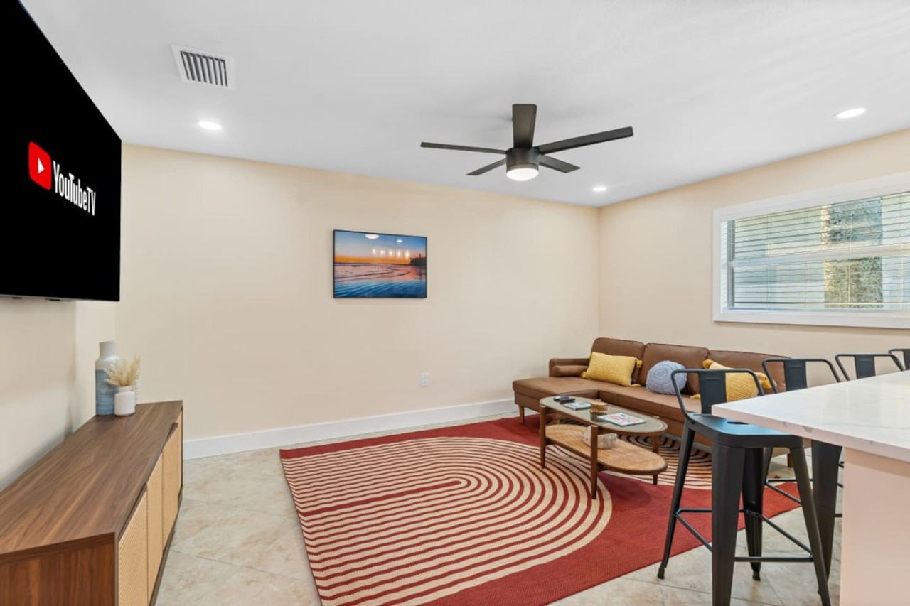 79 S Brevard Ave #1389635P - Photo 2 of 32