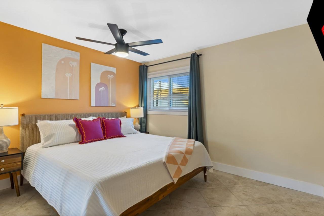 79 S Brevard Ave #1389635P - Photo 6 of 32