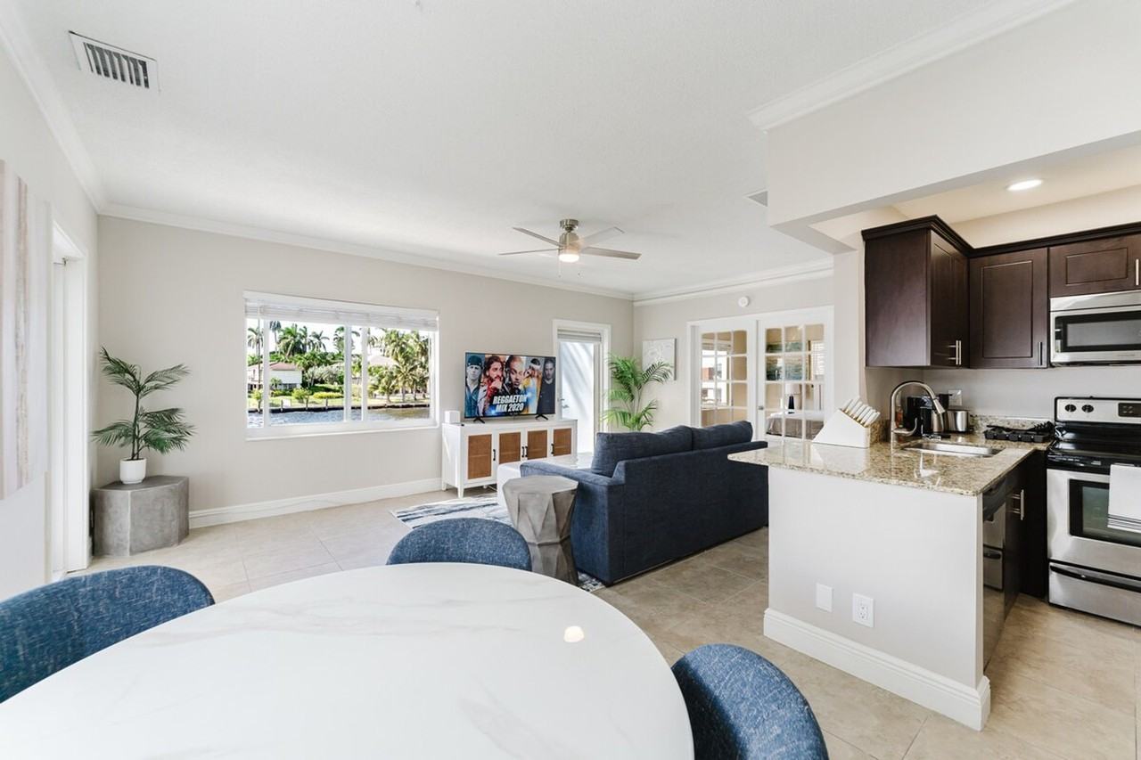 1035 Spanish River Rd #1424297P - Photo 6 of 43