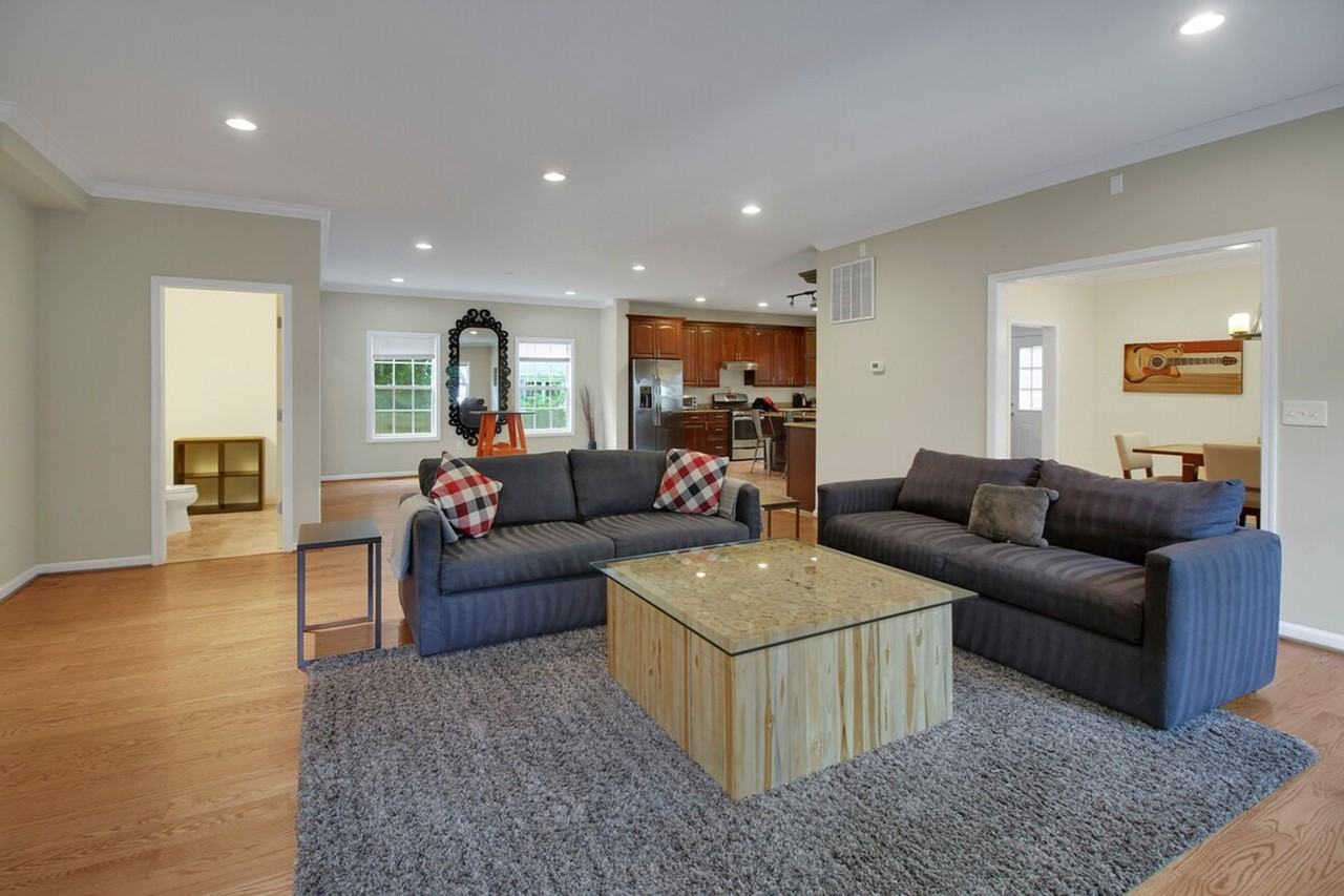 6799 Wilson Blvd #1395514P - Photo 3 of 48