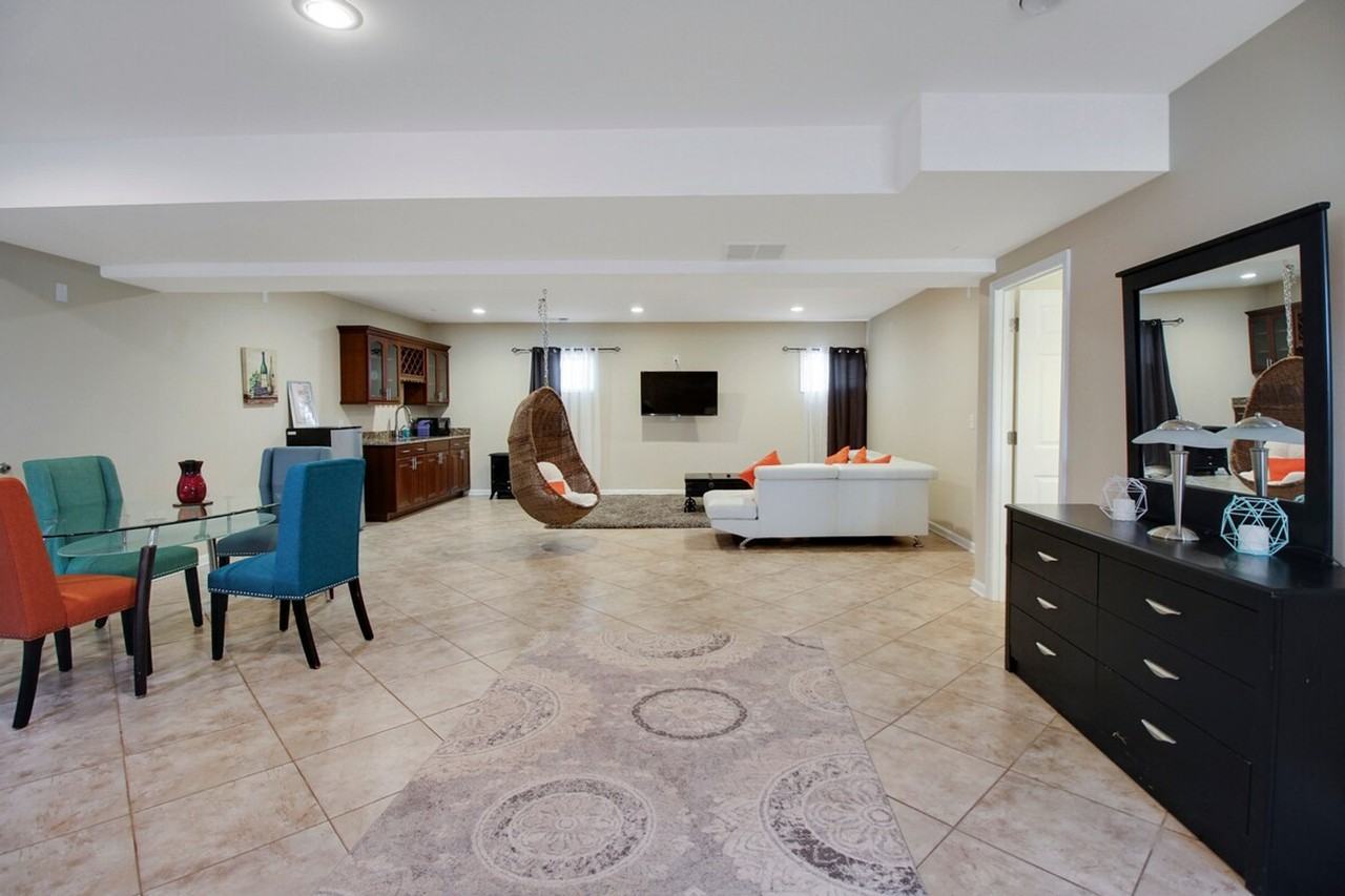 6799 Wilson Blvd #1395514P - Photo 4 of 48