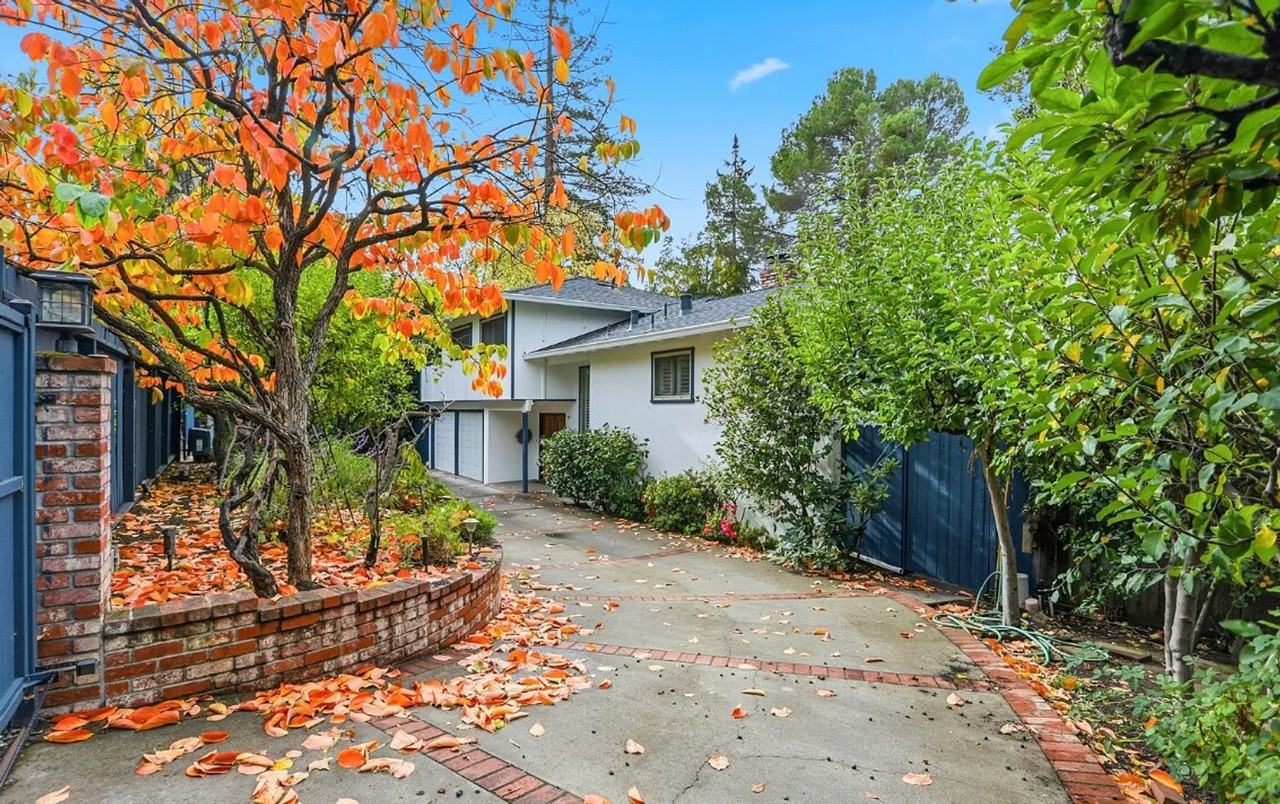 339 Vine St #1421755P - Photo 2 of 13