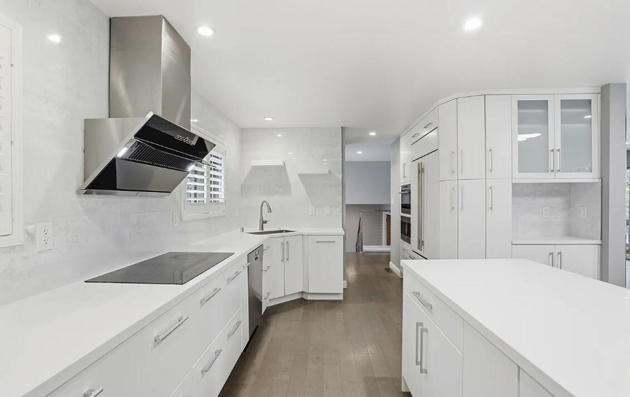 339 Vine St #1421755P - Photo 4 of 13