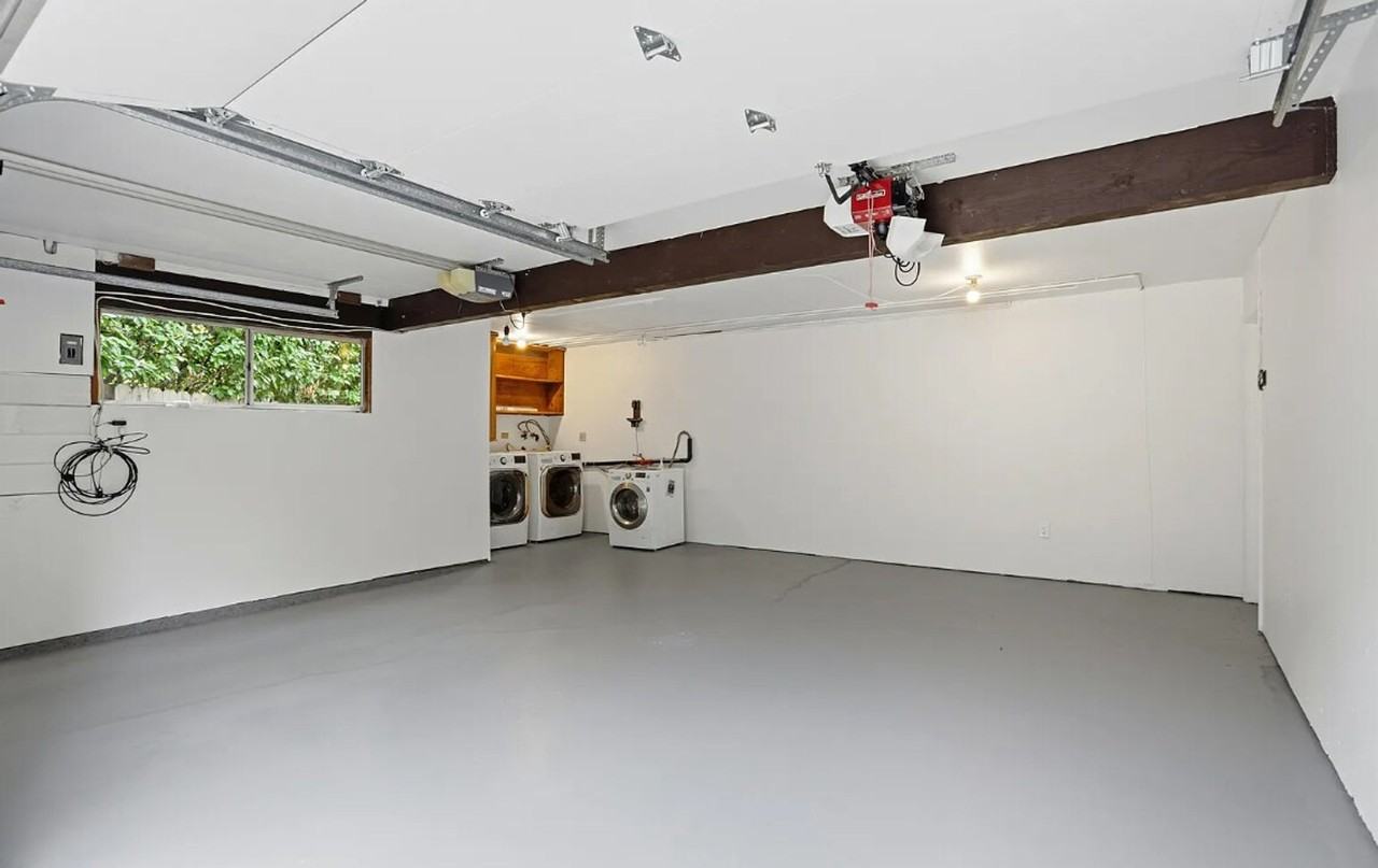 339 Vine St #1421755P - Photo 6 of 13