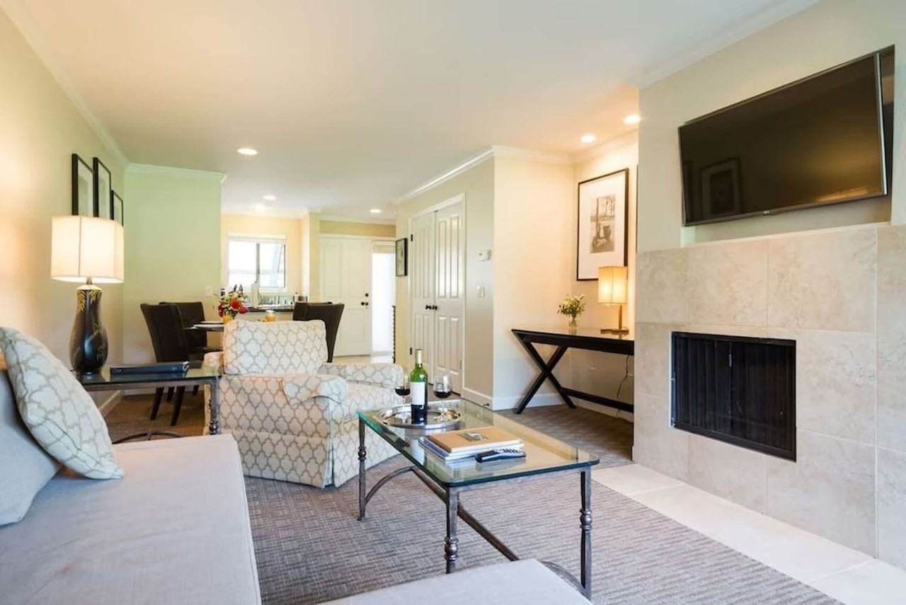 662 Cottage Dr #1436432P - Photo 3 of 44