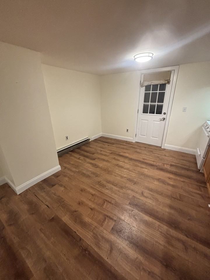 43 Clinton Street - Photo 3 of 16