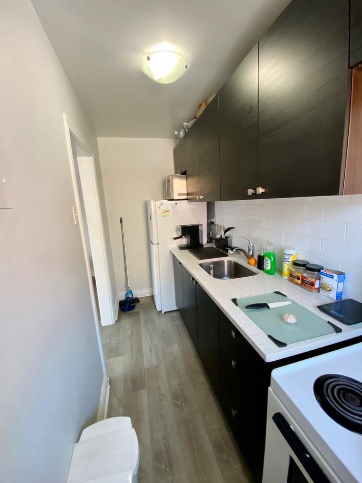 360 Dundas Street #102 - Photo 3 of 19