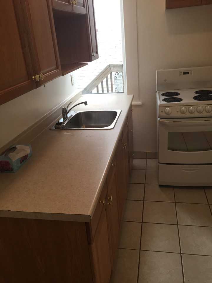 89 Lower Charlotte Street #1 - Photo 2 of 7