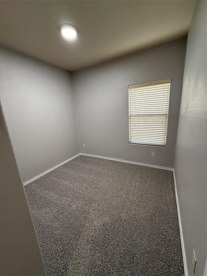 Capulin Road - Photo 5 of 12