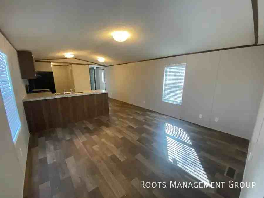 105 Becky Dr #105 - Photo 5 of 24