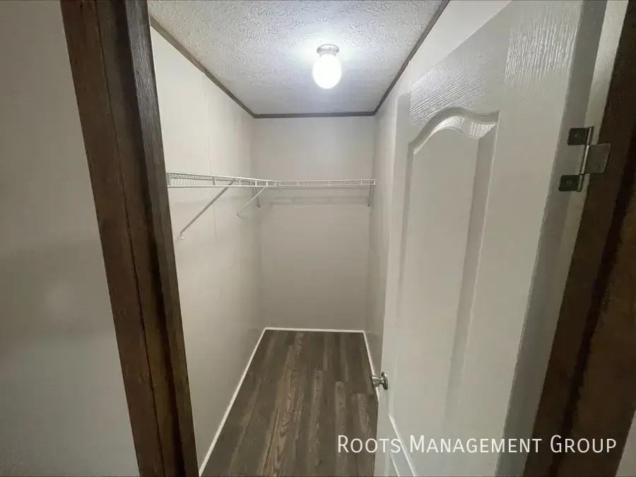 127 Eldridge Ln #127 - Photo 4 of 14