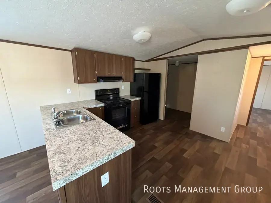 127 Eldridge Ln #127 - Photo 7 of 14