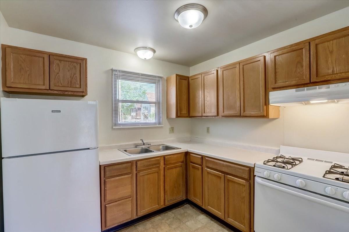 Mckinley Gardens - Photo 7 of 20