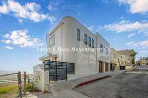 featured image of 1724 Bluff Pl