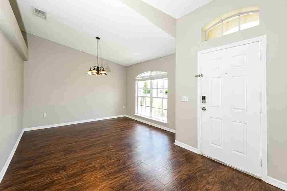 313 Cornwallis Ct - Photo 7 of 16