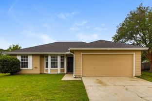 2643 Pinewood Blvd E - Photo 1 of 1