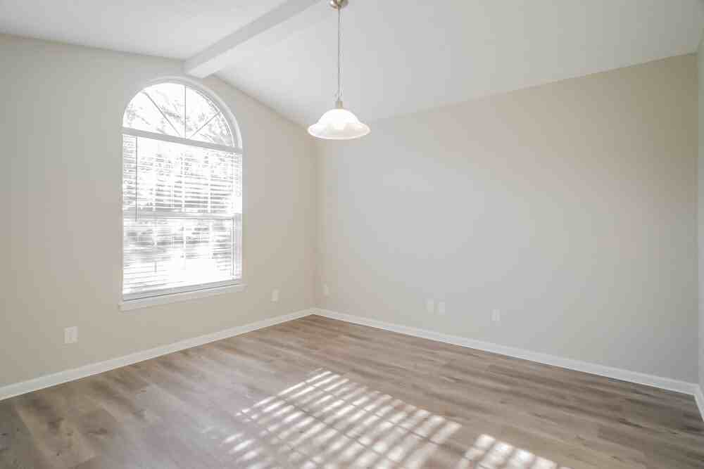 7725 Fawn Lake Dr S - Photo 7 of 16