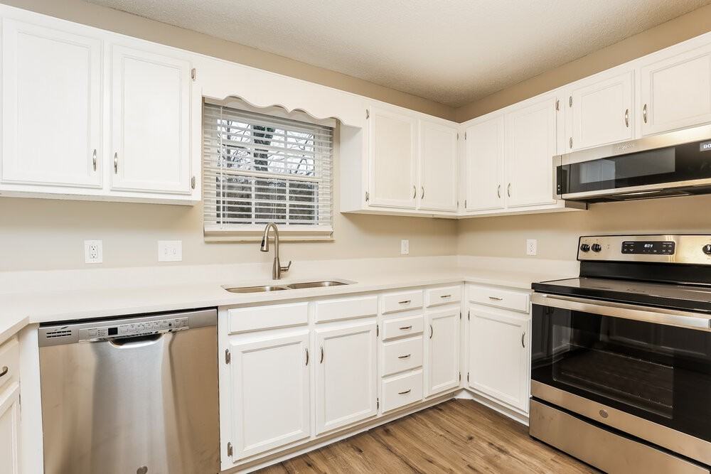 1533 Market Sq - Photo 7 of 17