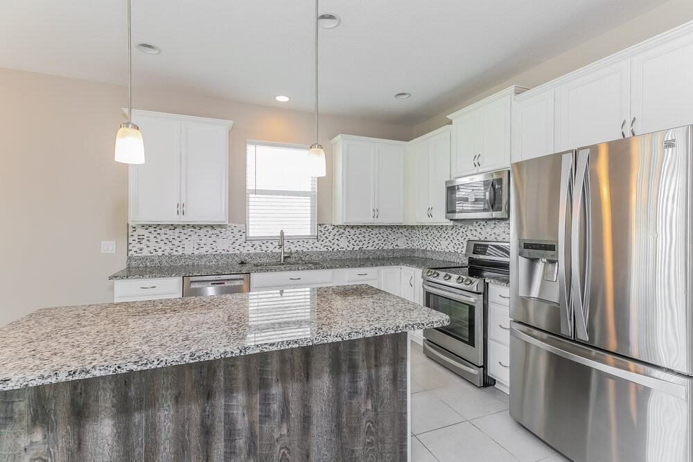 3815 San Isidro Cir - Photo 5 of 15