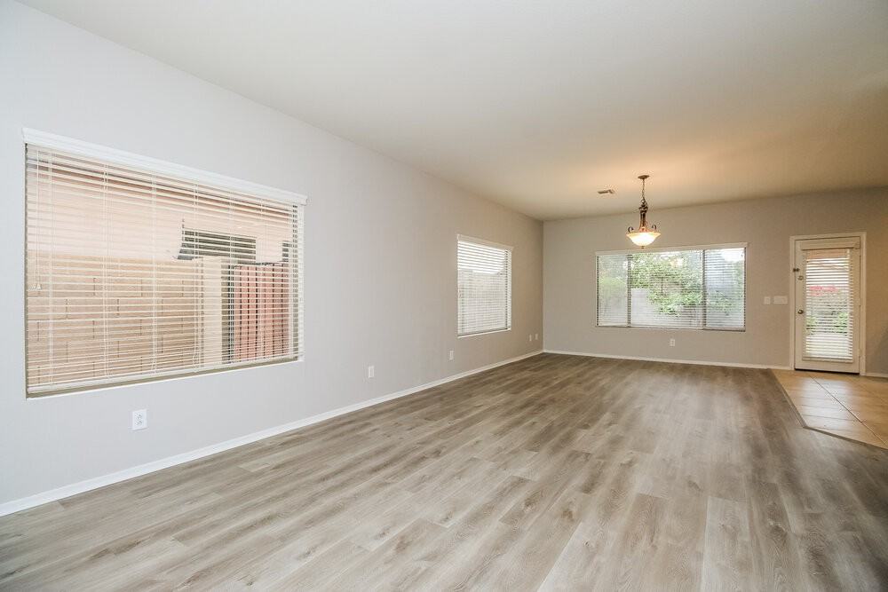 6629 W Range Mule Dr - Photo 4 of 16