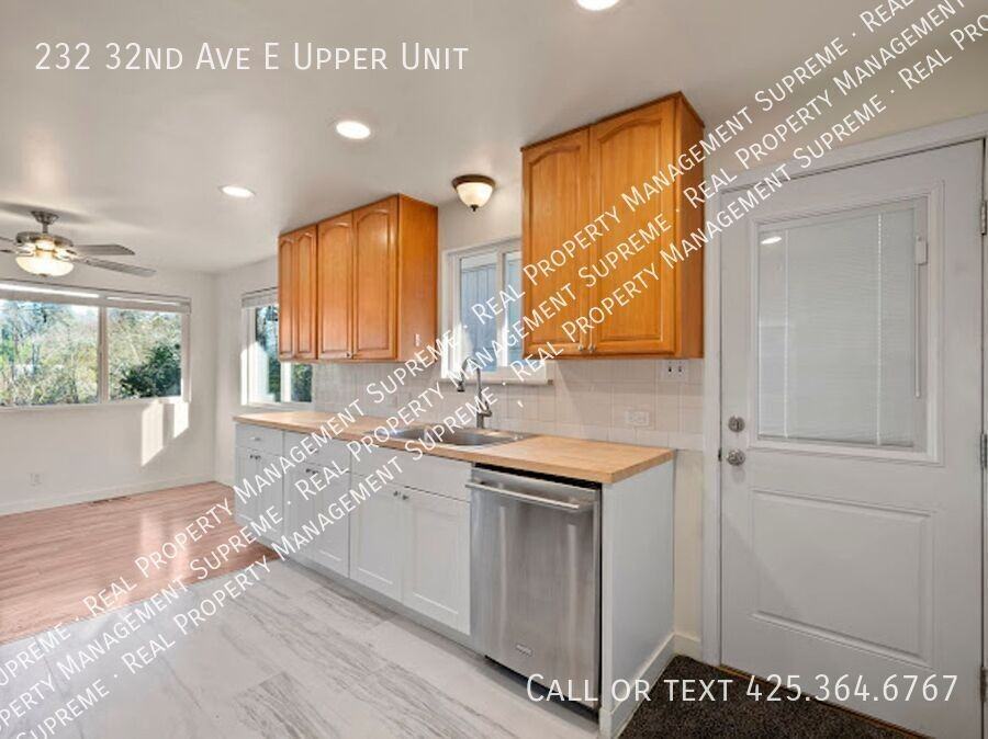232 32nd Ave E Uppr Unit #Unit - Photo 7 of 13