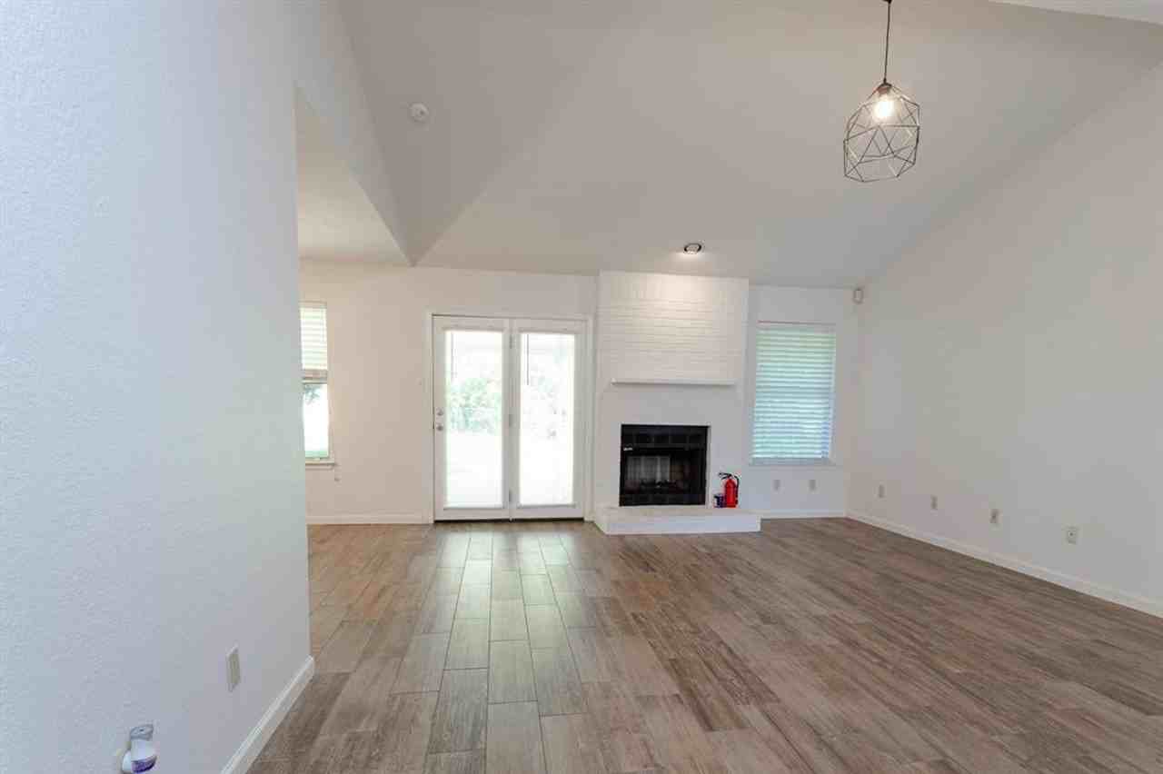 12504 Monaghan Trl - Photo 7 of 24