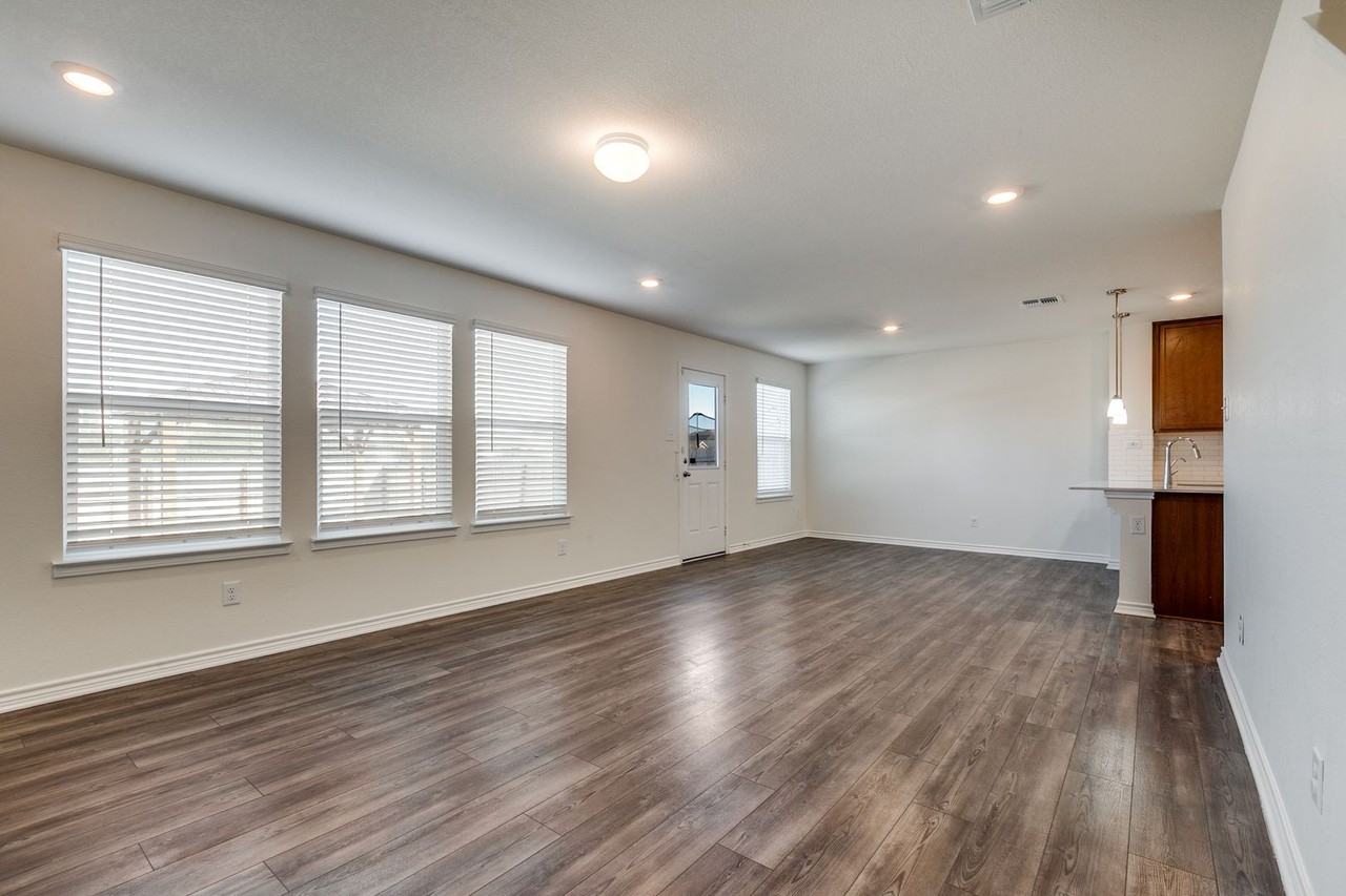 3347 Old Almonte Dr - Photo 7 of 25