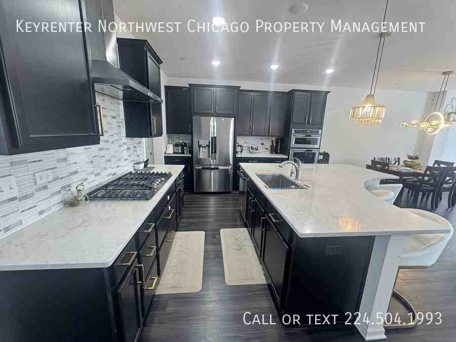 170 Montvale Ln - Photo 3 of 21