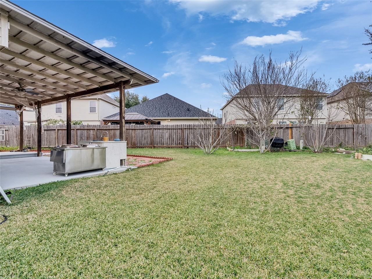 19302 Juniper Vale Cir #19302 - Photo 3 of 34
